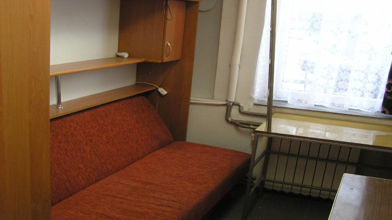 Apartament P3b Klimatyzacja ,netflix Kawalerka Mala Halczyna 9-2 Centrum 5 Przystankow Parkowanie Bezplatne *